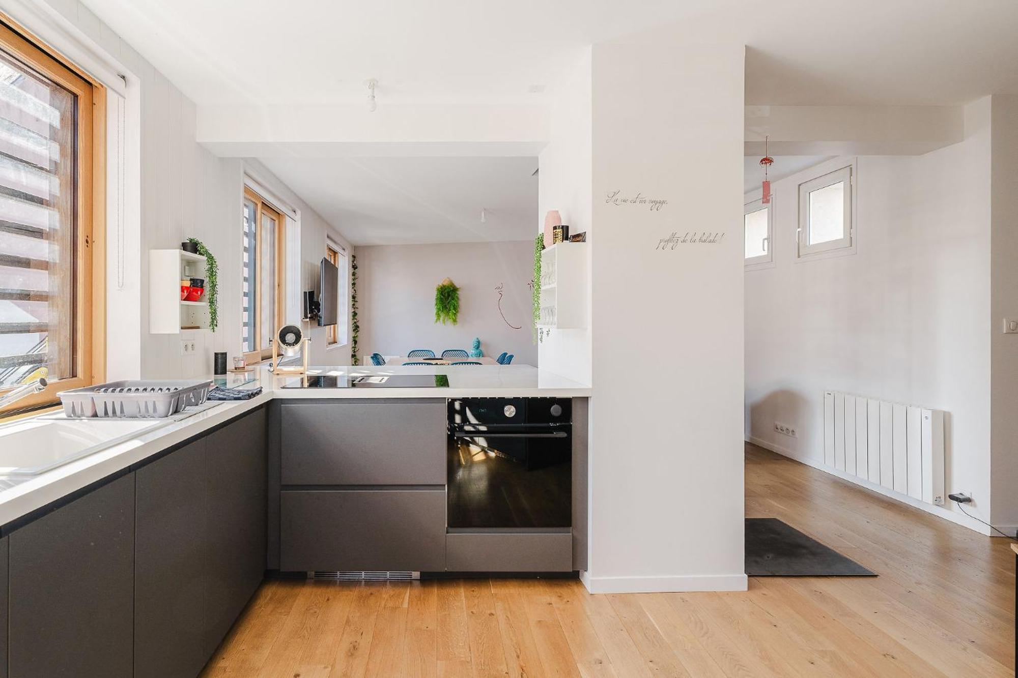 L'Atelier, Appartement Lumineux Et Cosy Ploërmel Exterior foto